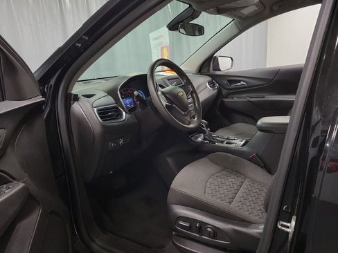 Used 2024 Chevrolet Equinox LT FWD image 12