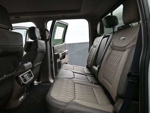 New 2026 Ford F250 Platinum w/ Platinum Plus Package AWD/4WD image 20