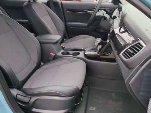 New 2026 Kia Seltos S image 40