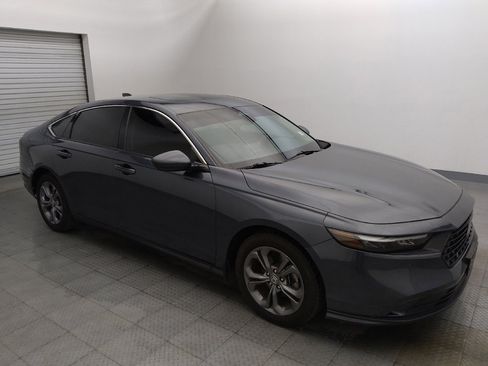 Used 2024 Honda Accord EX image 11
