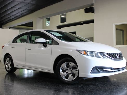 Used 2014 Honda Civic LX image 33