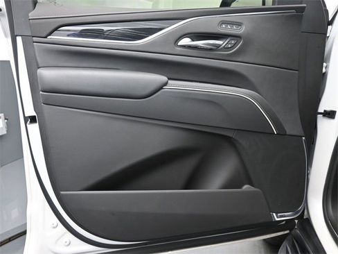 Used 2022 Cadillac Escalade Sport image 12