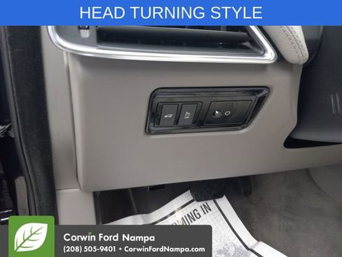 Used 2020 Jaguar F-PACE Portfolio AWD/4WD image 13