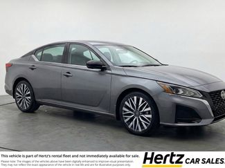 Used 2025 Nissan Altima 2.5 SV video 1