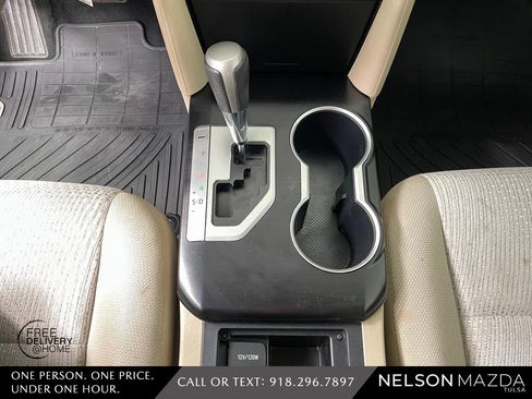 Used 2012 Toyota Camry LE image 28