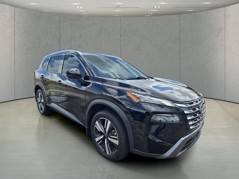 Used 2024 Nissan Rogue SL w/ SL Premium Package FWD image 7