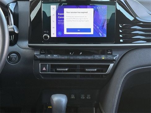 Used 2025 Toyota Camry LE image 17