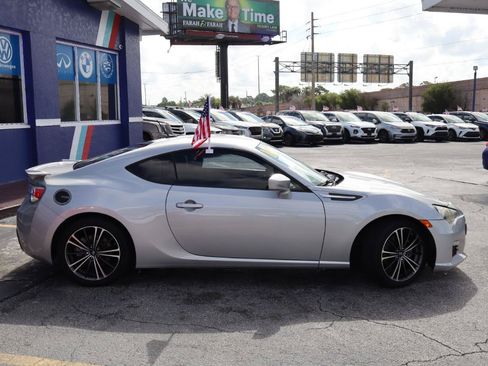 Used 2014 Subaru BRZ Limited w/ Popular Package #2B RWD image 2
