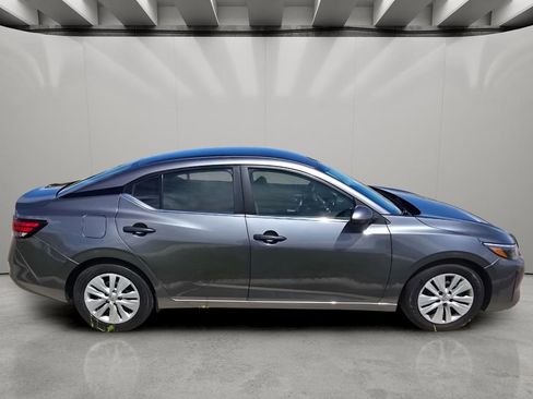 Used 2024 Nissan Sentra S FWD image 6
