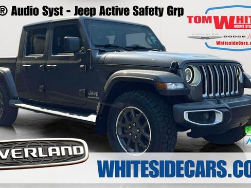 Used 2021 Jeep Gladiator Overland AWD/4WD image 1
