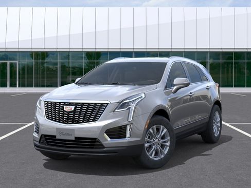 New 2026 Cadillac XT5 Luxury w/ LPO, Floor Liner Package FWD image 6