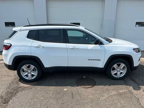 Certified 2022 Jeep Compass Latitude w/ Convenience Group AWD/4WD image 6