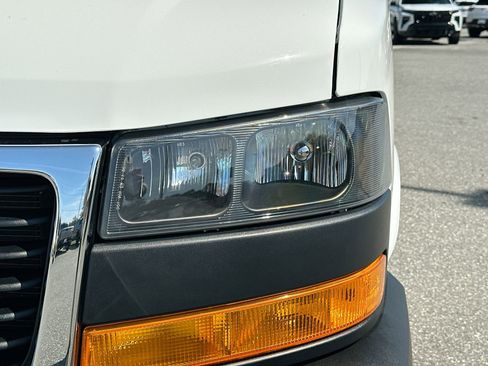 Certified 2024 GMC Savana 2500 w/ Driver Convenience Package image 7