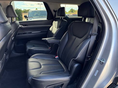 Used 2025 Hyundai Palisade SEL FWD image 40