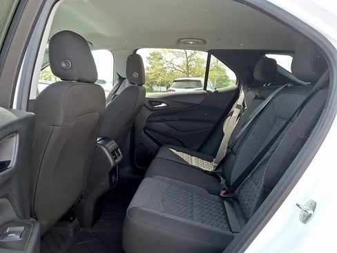 Used 2022 Chevrolet Equinox LT AWD/4WD image 10