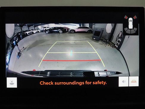 Used 2025 Toyota Tacoma TRD Off-Road image 28