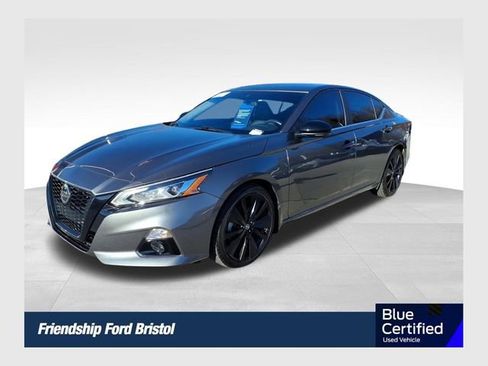 Used 2022 Nissan Altima 2.5 SR w/ Midnight Edition Package image 1