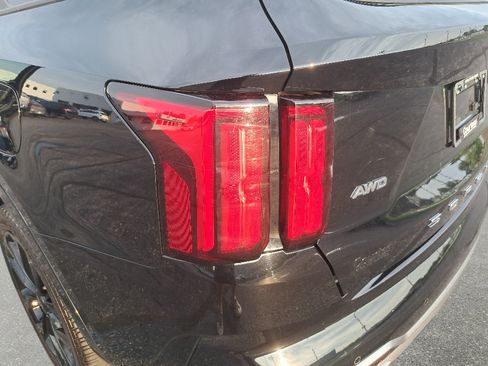 Used 2021 Kia Sorento SX AWD/4WD image 35