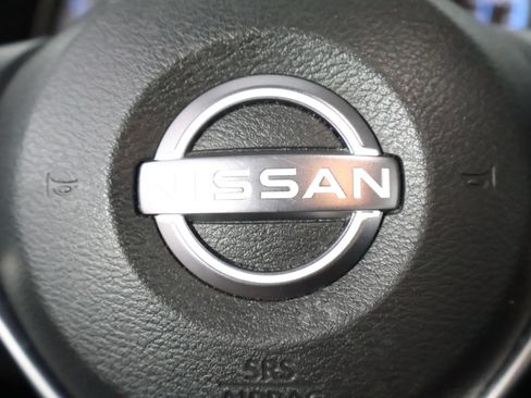Used 2025 Nissan Leaf S FWD image 33