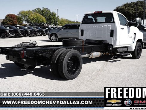 New 2023 Ford F150 LT image 7