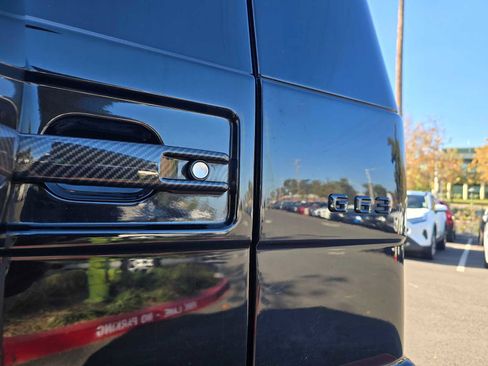 Used 2017 Mercedes-Benz G 63 AMG 4MATIC image 17