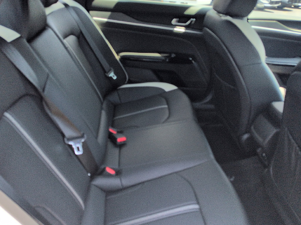 New 2026 Kia K5 GT-Line FWD image 8