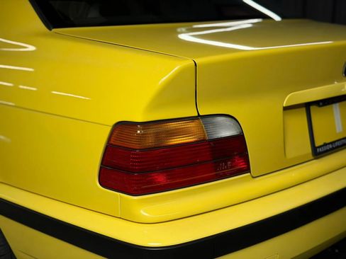 Used 1995 BMW M3 Coupe RWD image 13