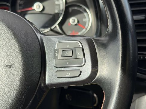 Used 2017 Volkswagen Beetle 1.8T S image 16