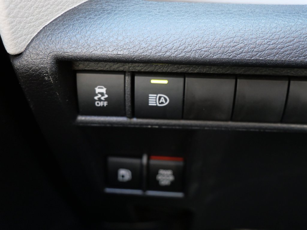 Certified 2026 Toyota Sienna XLE FWD image 29