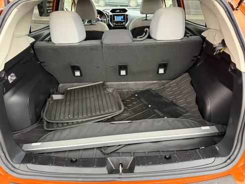 Used 2019 Subaru Crosstrek 2.0i Premium AWD/4WD image 11