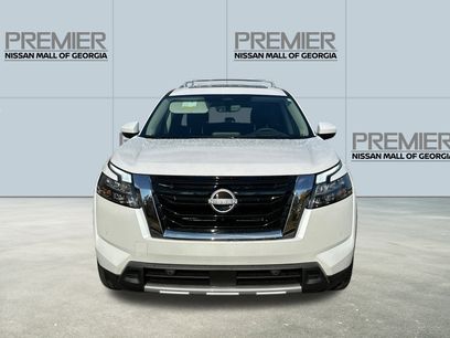 New 2025 Nissan Pathfinder Platinum