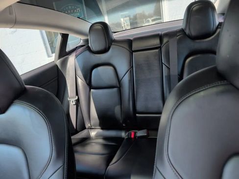 Used 2019 Tesla Model 3 Long Range image 26