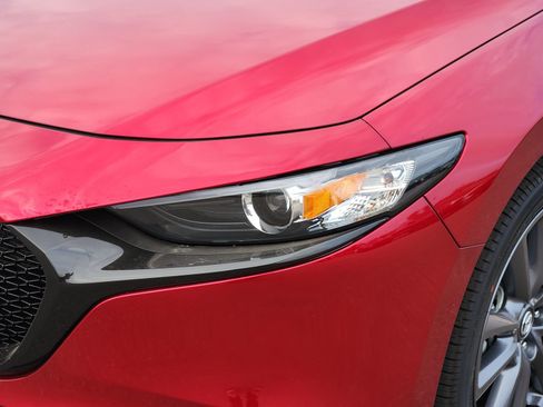 New 2026 MAZDA MAZDA3 s FWD image 10