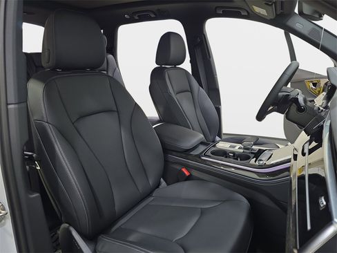 New 2025 Audi Q7 3.0T Premium Plus image 10