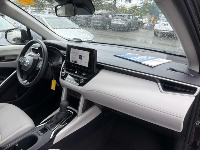 Certified 2025 Toyota Corolla Cross L FWD image 16