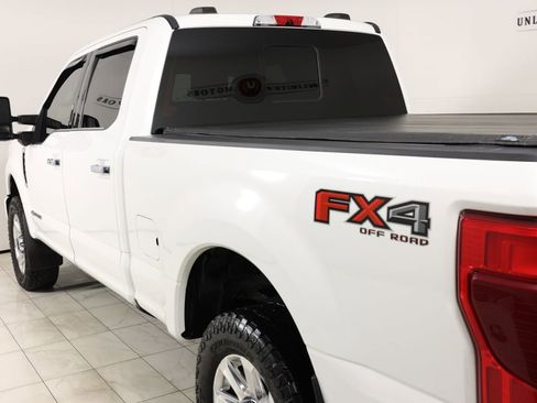 Used 2020 Ford F350 Platinum w/ FX4 Off-Road Package AWD/4WD image 48