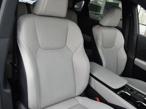 Used 2024 Lexus RX 350 image 32