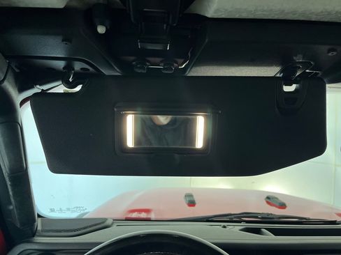 Used 2018 Jeep Wrangler Unlimited Sport S image 73