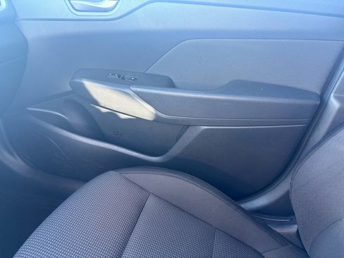 Used 2019 Hyundai Accent SE image 17