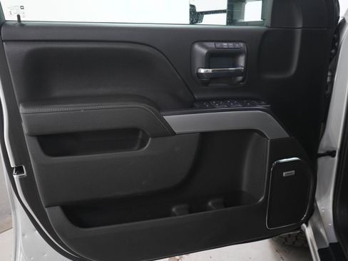 Used 2015 Chevrolet Silverado 1500 LTZ Z71 w/ LTZ Plus Package AWD/4WD image 20