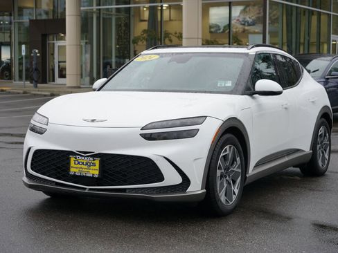 Used 2024 Genesis GV60 RWD image 1