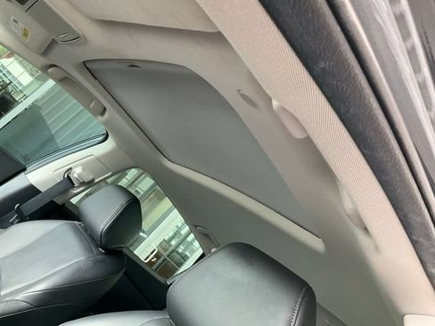 Certified 2025 Honda Accord EX-L image 7