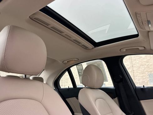 Used 2020 Mercedes-Benz C 300 4MATIC Sedan image 15