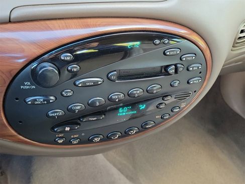 Used 1998 Mercury Sable LS image 21