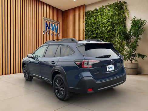 Used 2023 Subaru Outback Onyx Edition image 28