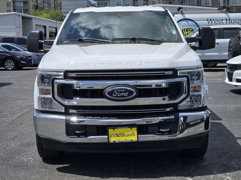 Used 2021 Ford F250 XL w/ STX Appearance Package image 2