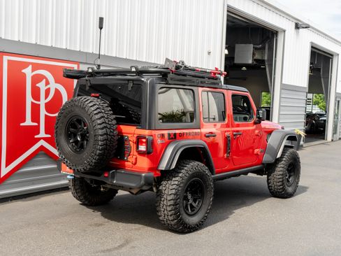 Used 2024 Jeep Wrangler Unlimited AWD/4WD image 48