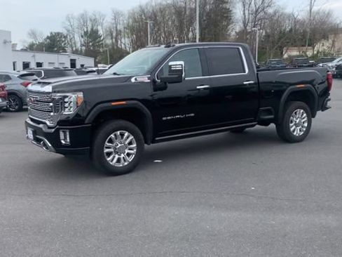 Used 2022 GMC Sierra 2500 Denali w/ Denali Ultimate Package AWD/4WD image 4