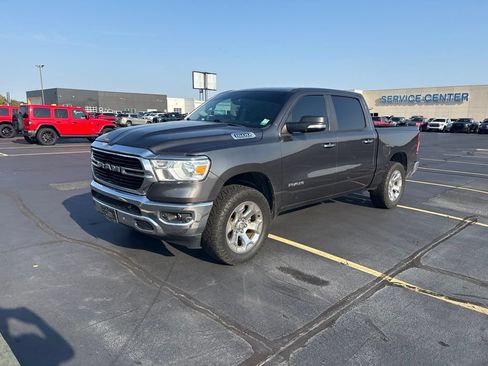 Used 2019 RAM 1500 Big Horn AWD/4WD image 4