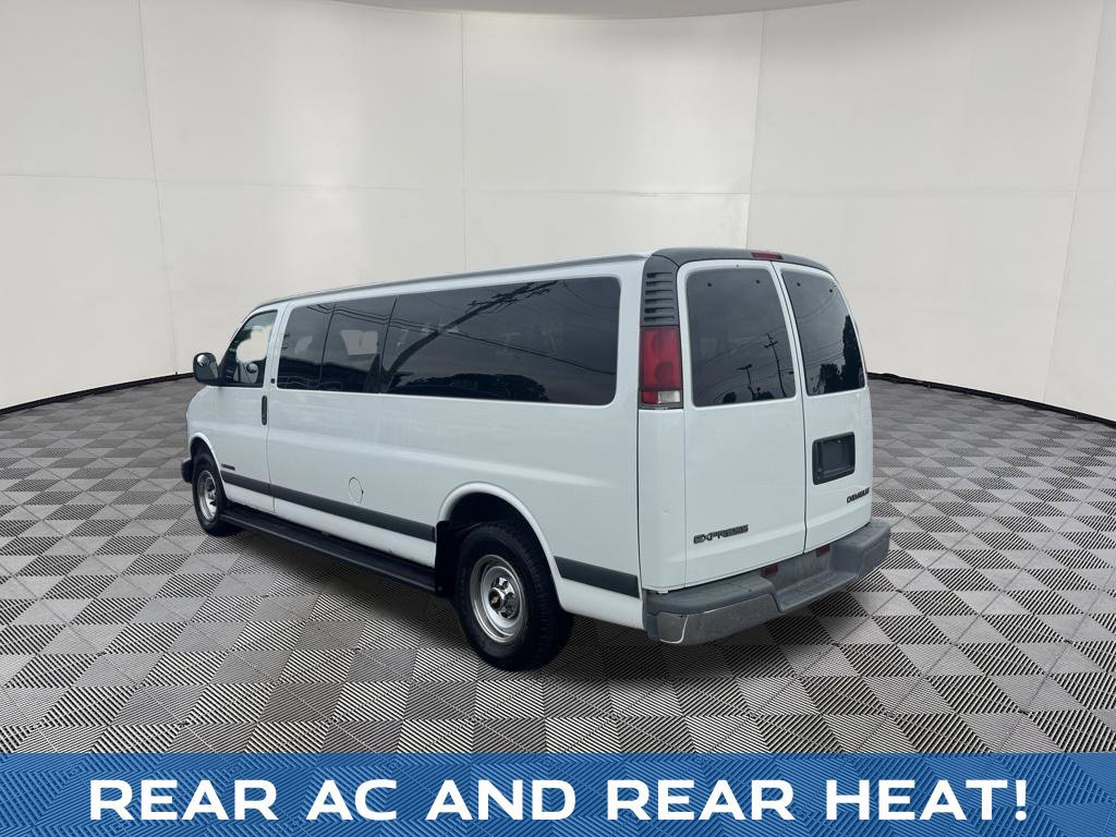 Used 2000 Chevrolet Express 3500 Extended Passenger w/ LS Preferred Equipment Group RWD image 6
